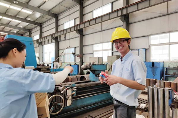 高溫季節(jié)防暑降溫工作